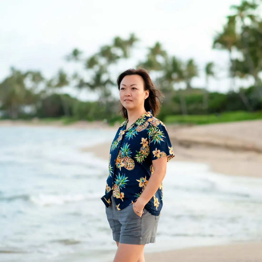 Pineapple Blue Lady's Hawaiian Rayon Blouse Chic Square Blouse