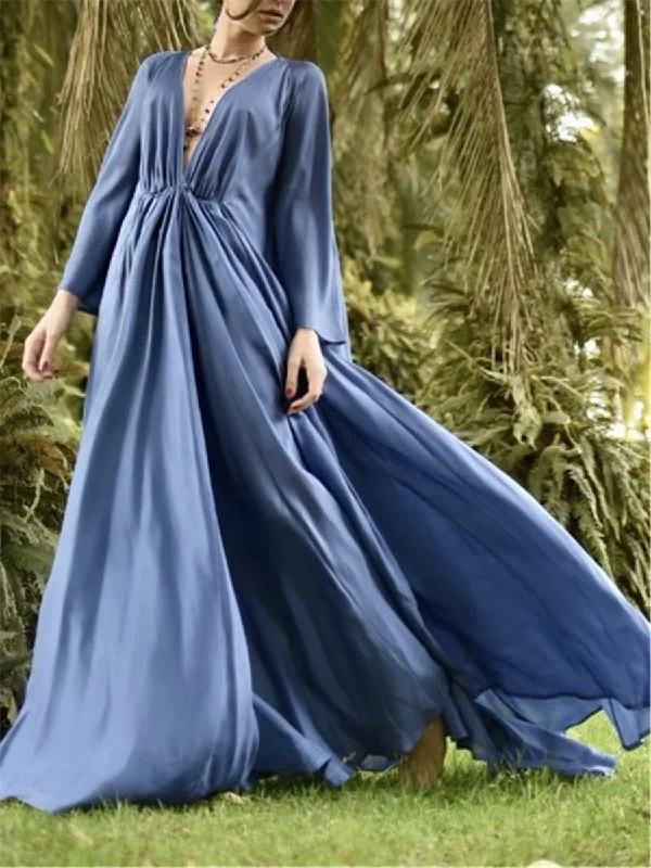 Bohemian Romantic V Neck Long Sleeve Maxi Dress Stylish Maxi Dress with Pleats