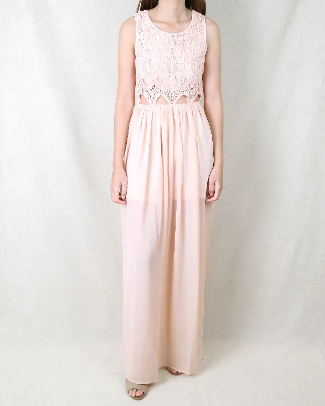 On Vacation Maxi Dress in Peach Elegant Sleeveless Maxi Dress